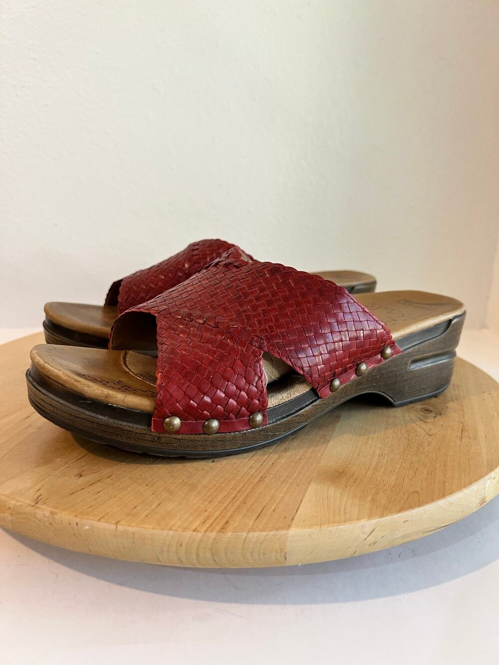 Dansko Red Genuine Leather Woven Open Toe Chunky Sandal Size 42 11.5